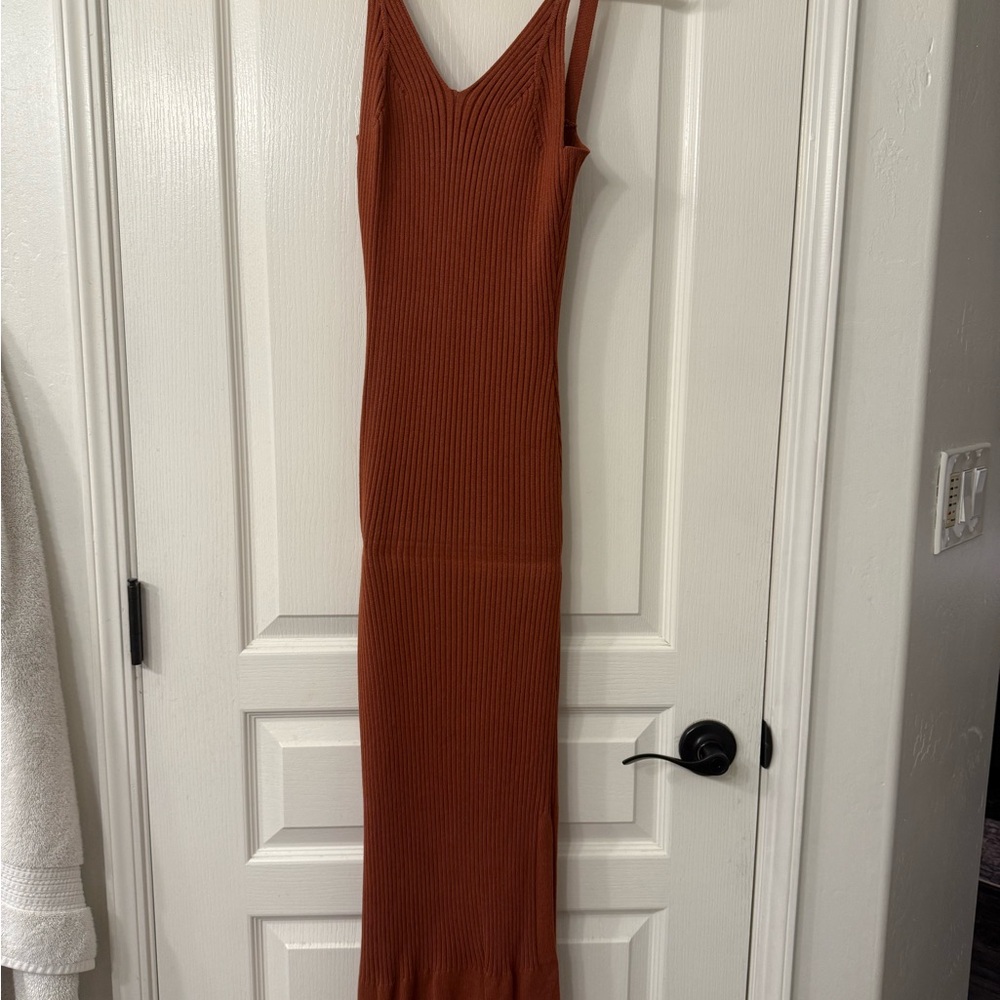 Elegant Rust Sleeveless sweater Dress